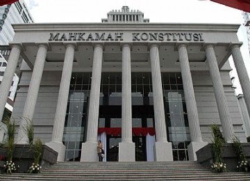 MK Tolak Gugatan JoS-ASLi